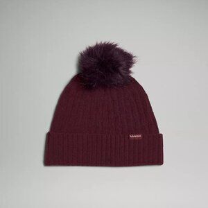 Lululemon Women's Cable Knit Pom Beanie